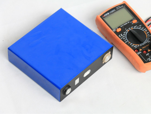 Rechargeable BMS 3.2 Volt 176Ah  Lifepo4 Prismatic Battery Power Supply For Boats