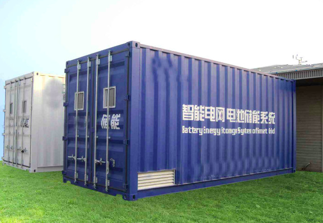Large Battery, Lithium Ion battery storage, 1Mw,1 megawatt,1 mwh, 1000 kwh battery